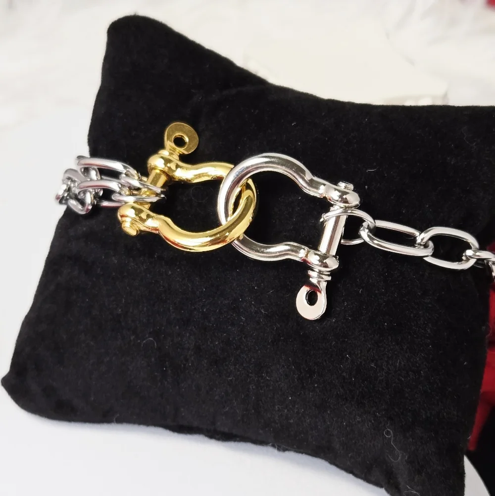 Two-Tone Chunky Paperclip Link Bracelet Silver Gold Horseshoe Shackle Carabiner